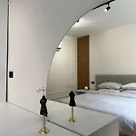 Sj.studio Апартаменты Тирана