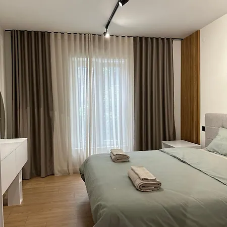 Sj.studio * Tirana